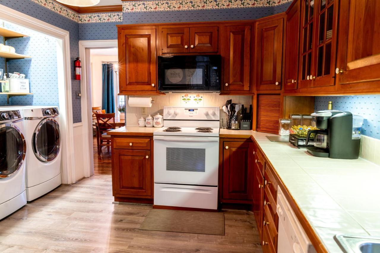 Milton Charming Executive Victorian Mansion W/ Free Parking - Near Bucknellヴィラ エクステリア 写真
